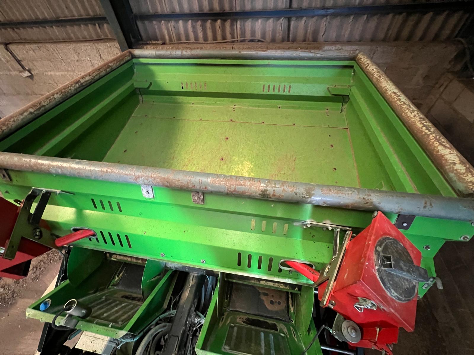 11f1a0cd-08b7-4346-9f21-cbe054ace552