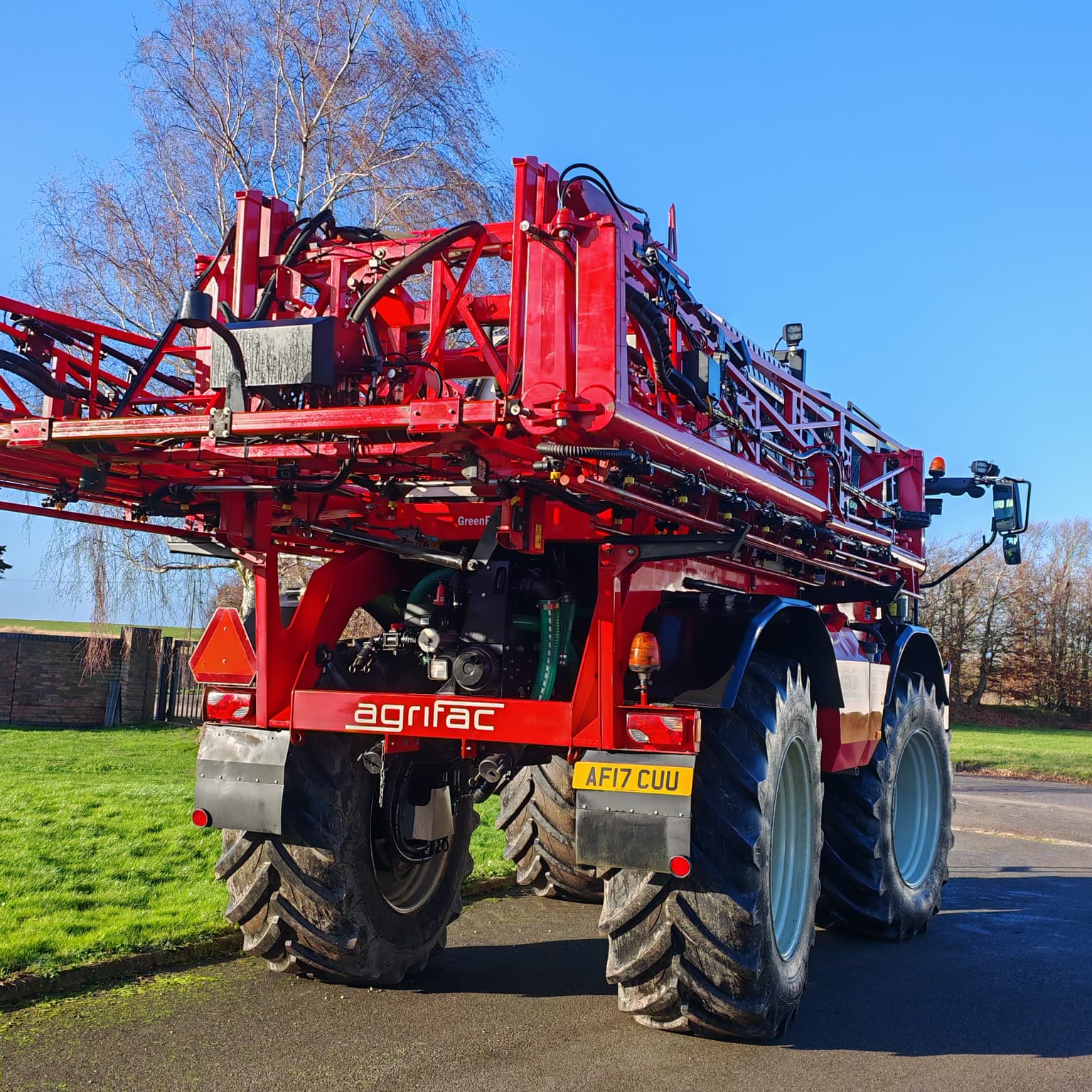 WhatsApp Image 2025-12-19 at 12.02.40 (1)